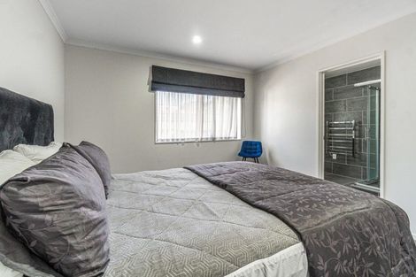 Photo of property in 48d Tiverton Road, Avondale, Auckland, 0600