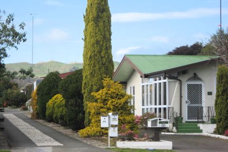 Photo of property in 3/52 Napier Road, Havelock North, 4130