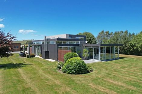 Photo of property in 141 Awamoa Road, Holmes Hill, Oamaru, 9401