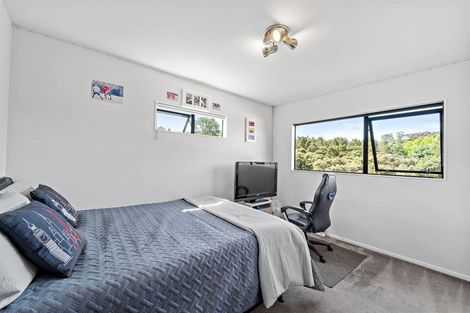 Photo of property in 8 Emlyn Place, Torbay, Auckland, 0630