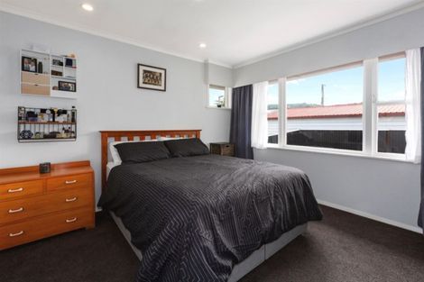 Photo of property in 11 Bristol Street, Trentham, Upper Hutt, 5018