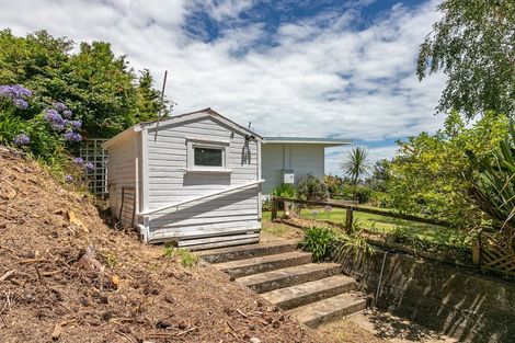 Photo of property in 9 Adams Road, Thornton Bay, Thames, 3575