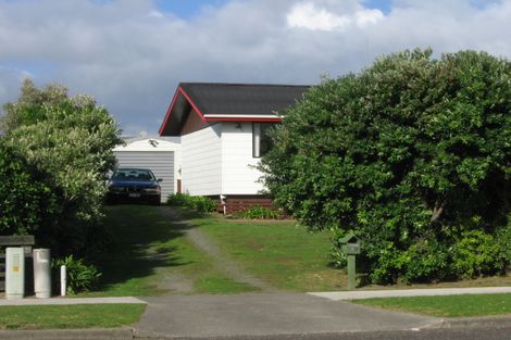 Photo of property in 154 Tutere Street, Waikanae Beach, Waikanae, 5036