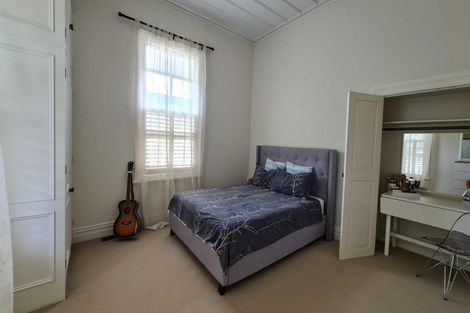 Photo of property in 8 Cheltenham Road, Devonport, Auckland, 0624