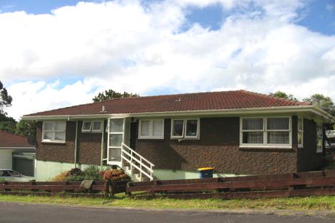 Photo of property in 1/32 Sunnynook Road, Sunnynook, Auckland, 0620