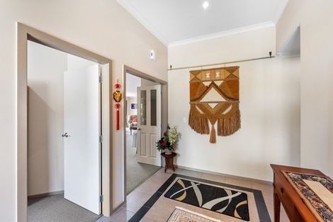 Photo of property in 15 Fairway Oaks Drive, Waikanae Beach, Waikanae, 5036