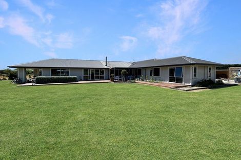 Photo of property in 1 Tupelo Place, Swannanoa, Rangiora, 7476