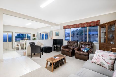 Photo of property in 109 Eskdale Road, Papakowhai, Porirua, 5024