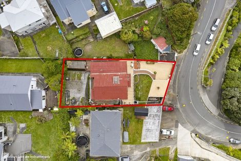 Photo of property in 97 Farnham Street, Mornington, Wellington, 6021