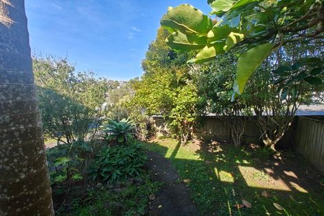 Photo of property in 4 Cranston Street, Torbay, Auckland, 0632