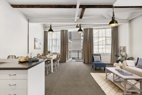 Photo of property in Aulsebrooks Apartments, 9/178 Wakefield Street, Te Aro, Wellington, 6011