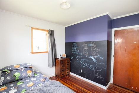 Photo of property in 19 Rakino Drive, Kerepehi, Paeroa, 3671