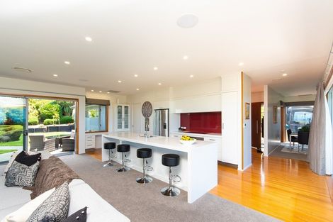 Photo of property in 135 Eskridge Drive, Eskdale, Napier, 4182