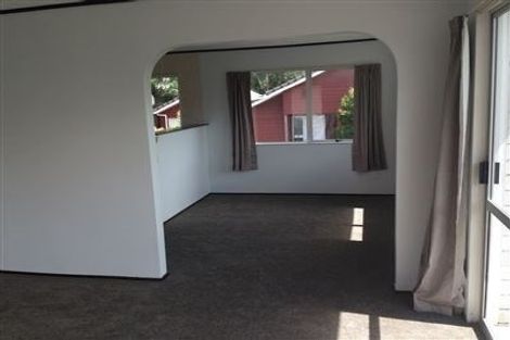 Photo of property in 2/139a Mokoia Road, Birkenhead, Auckland, 0626