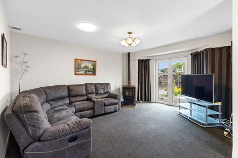Photo of property in 47 Seymour Street, Hornby, Christchurch, 8042