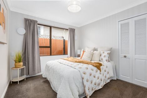 Photo of property in 86 Hautana Street, Woburn, Lower Hutt, 5010