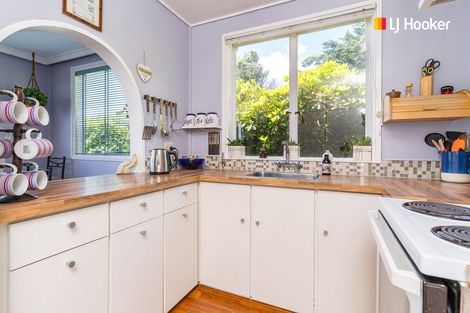 Photo of property in 96 Main South Road, Green Island, Dunedin, 9018