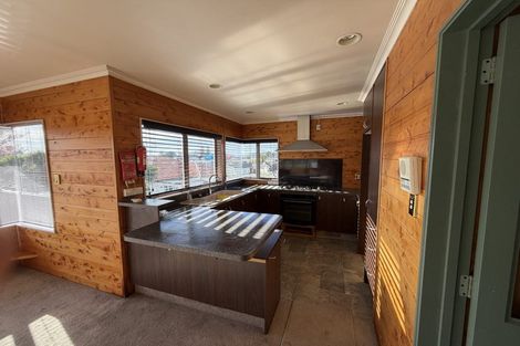Photo of property in 2 Bernard Street, Tauranga South, Tauranga, 3112