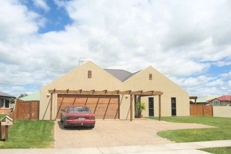 Photo of property in 3 Mirbeck Avenue, Cambridge, 3434