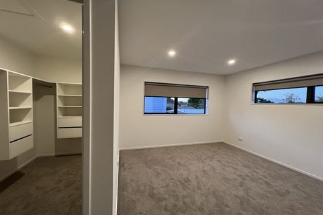 Photo of property in 30c Durham Street, Te Atatu Peninsula, Auckland, 0610