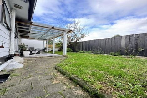 Photo of property in 100 Everglade Drive, Totara Heights, Auckland, 2105