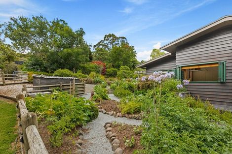 Photo of property in 305 Rapson Road, Kaukapakapa, 0871