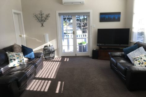 Photo of property in 229 Muritai Road, Eastbourne, Lower Hutt, 5013