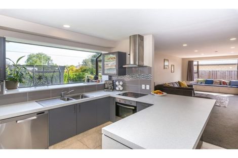 Photo of property in 78 Daniels Road, Redwood, Christchurch, 8051