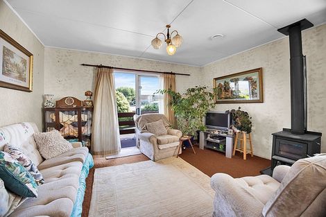 Photo of property in 3a Tavistock Street, Westown, New Plymouth, 4310
