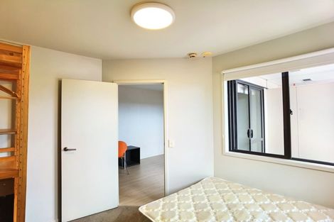 Photo of property in St Paul Apartments, 4b/4 Saint Paul Street, Auckland Central, Auckland, 1010