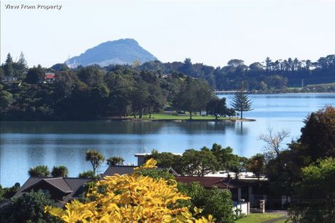 Photo of property in 36 Downing Place, Welcome Bay, Tauranga, 3112
