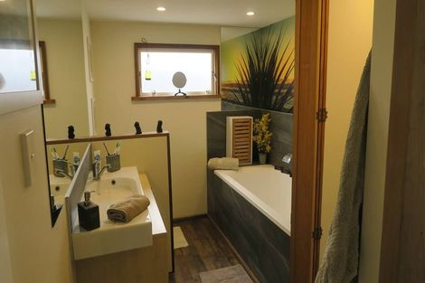 Photo of property in 17 Howe Street, New Brighton, Christchurch, 8083