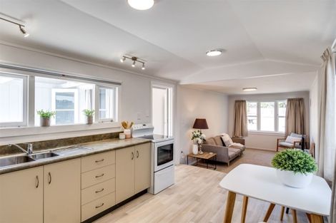 Photo of property in 517 Main North Road, Bay View, Napier, 4104