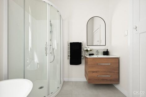 Photo of property in 61 William Street, Petone, Lower Hutt, 5012