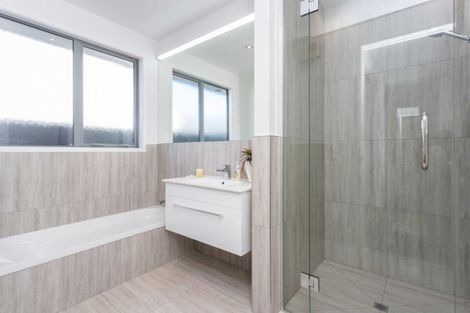 Photo of property in 17 Waterstock Way, Parklands, Christchurch, 8083