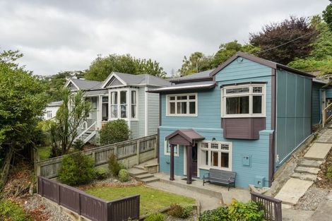 Photo of property in 13 Devon Street, Aro Valley, Wellington, 6021