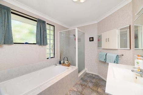 Photo of property in 158 Kingswood Road, Brookfield, Tauranga, 3110