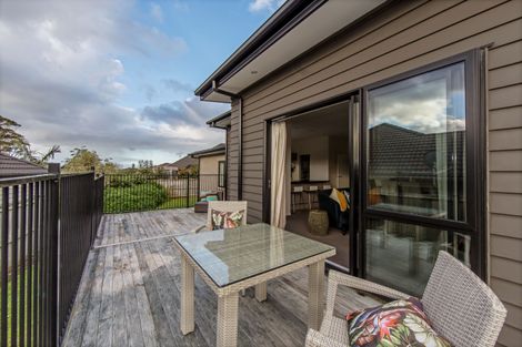 Photo of property in 21 Botanical Drive, Silverdale, 0932