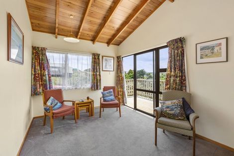 Photo of property in 8 Main Road, Raglan, 3225