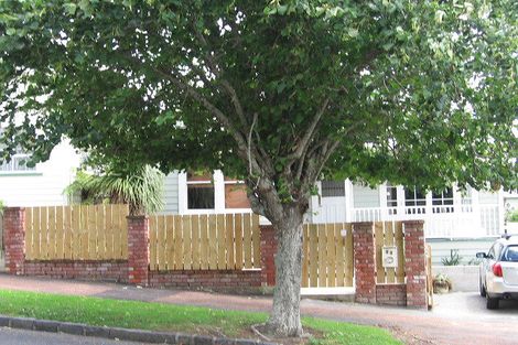 Photo of property in 38 Baildon Road, Grey Lynn, Auckland, 1021