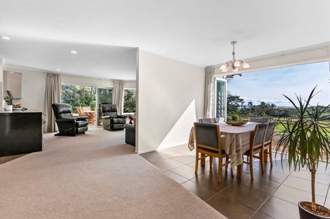 Photo of property in 63 Whatapaka Road, Karaka, Papakura, 2580