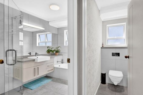 Photo of property in 11 Grey Street, Hawera, 4610