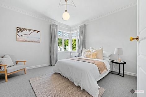 Photo of property in 10 Birdwood Road, Waterloo, Lower Hutt, 5011