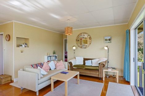 Photo of property in 70 William Street, Waikanae Beach, Waikanae, 5036