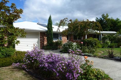 Photo of property in 35 Hazlett Street, Clyde, 9330