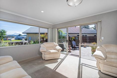 Photo of property in 28 Park Lane, Whitianga, 3510