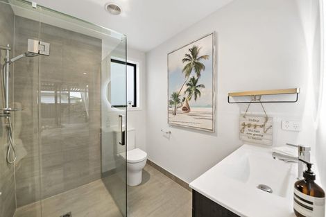 Photo of property in 5 Waipana Street, Hobsonville, Auckland, 0618