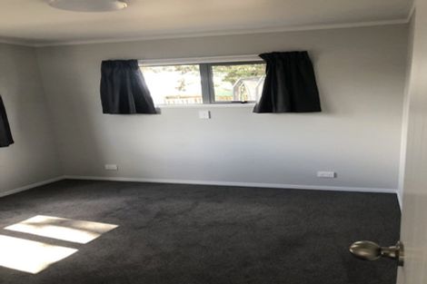 Photo of property in 14 English Street, St Andrews, Hamilton, 3200