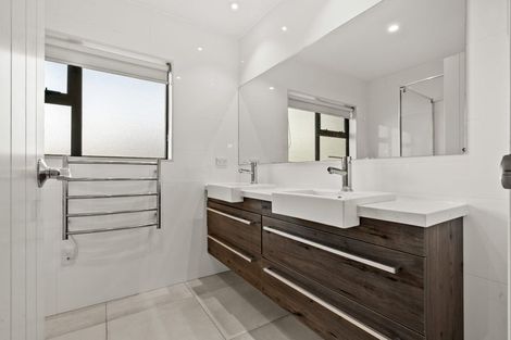 Photo of property in 41 Andalusian Way, Karaka, Papakura, 2113