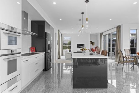 Photo of property in 4 Kotare Grove, Cambridge, 3434